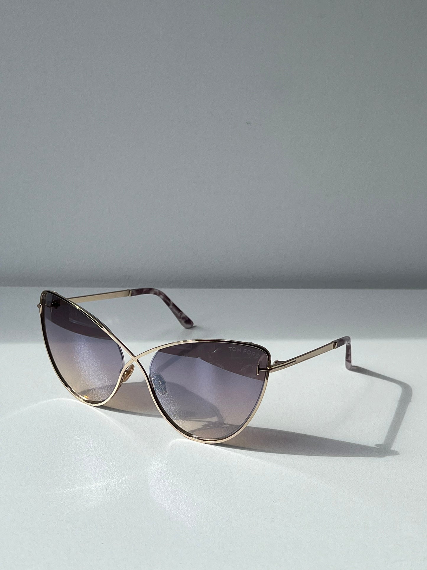 Tom Ford Leila FT0786 Cat Eye Sunglasses in Violet Gradient