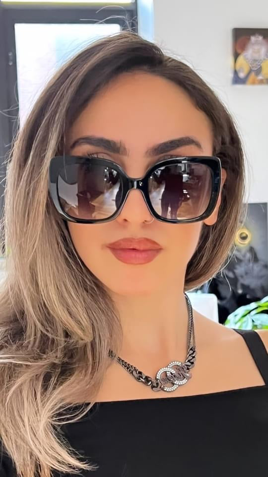 Burberry BE4323 Caroll Sunglasses in Black