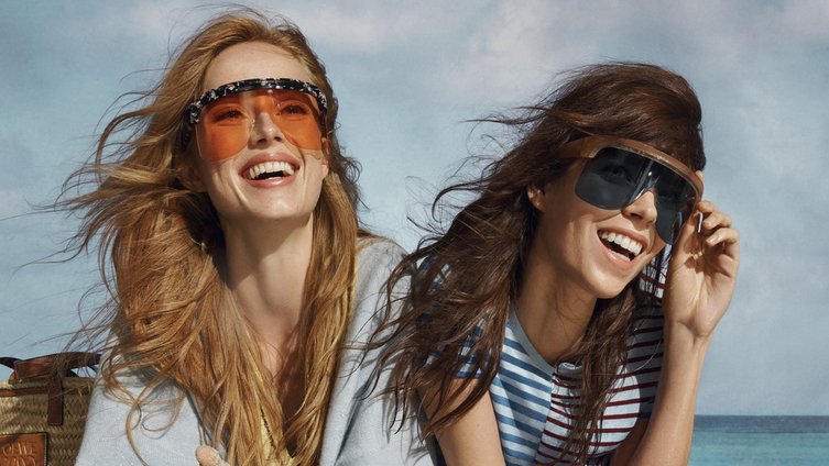 Loewe LW40034U Oversized Mask Sunglasses in Havana