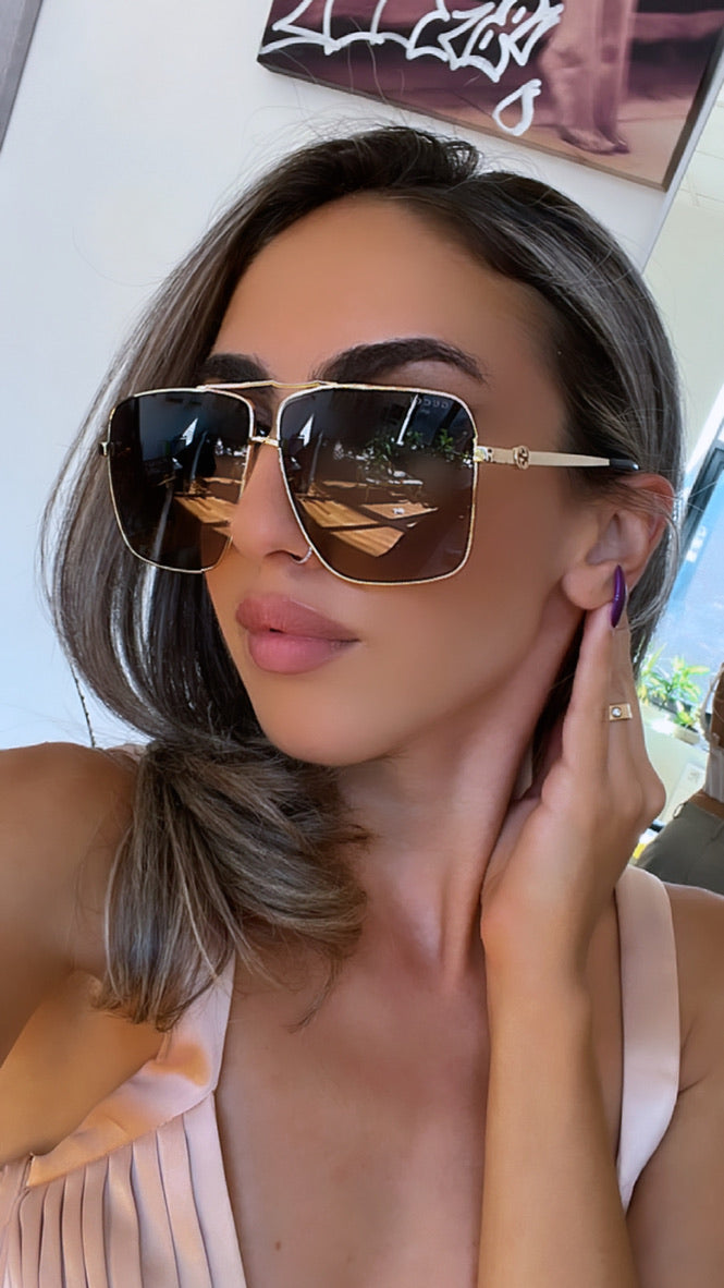 Gucci GG1087S Navigator Oversized Pilot Sunglasses