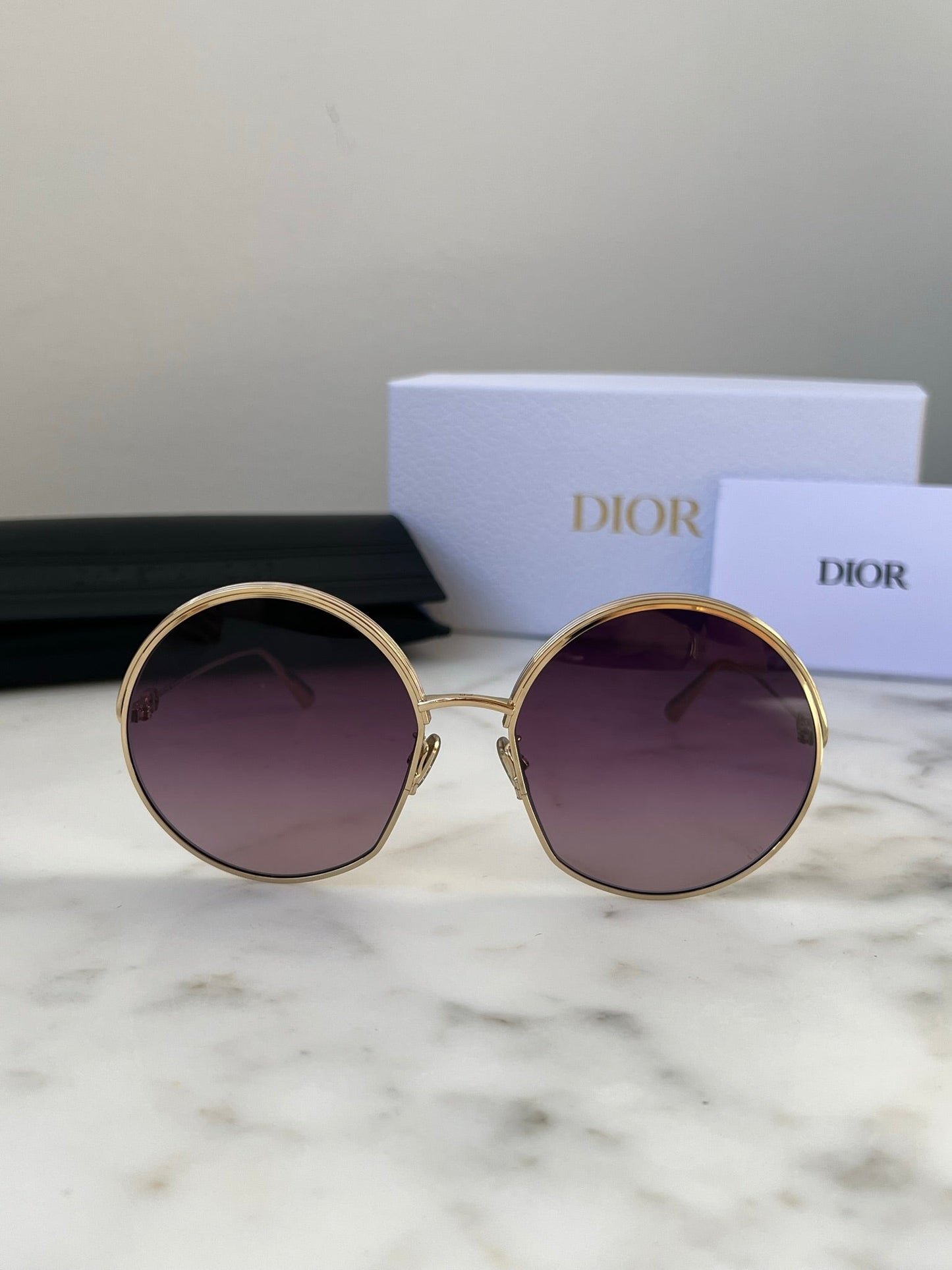 Dior EverDior R1U Round Sunglasses in Gold Burgundy