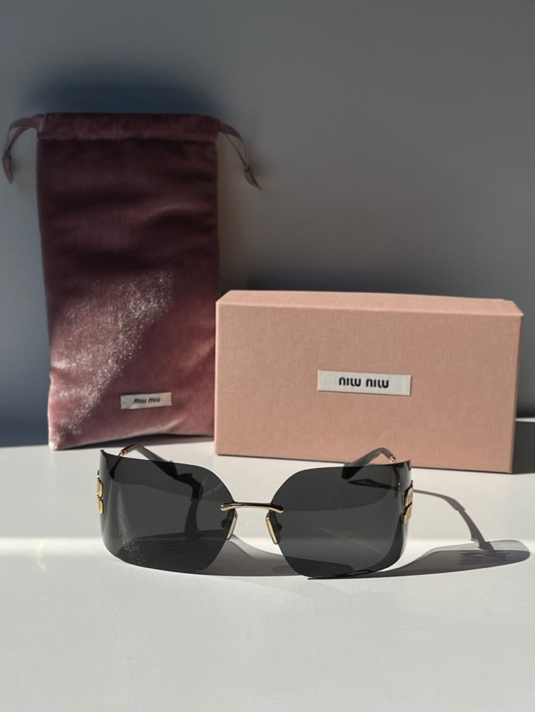 Miu Miu MU54YS Sunglasses in Dark Grey