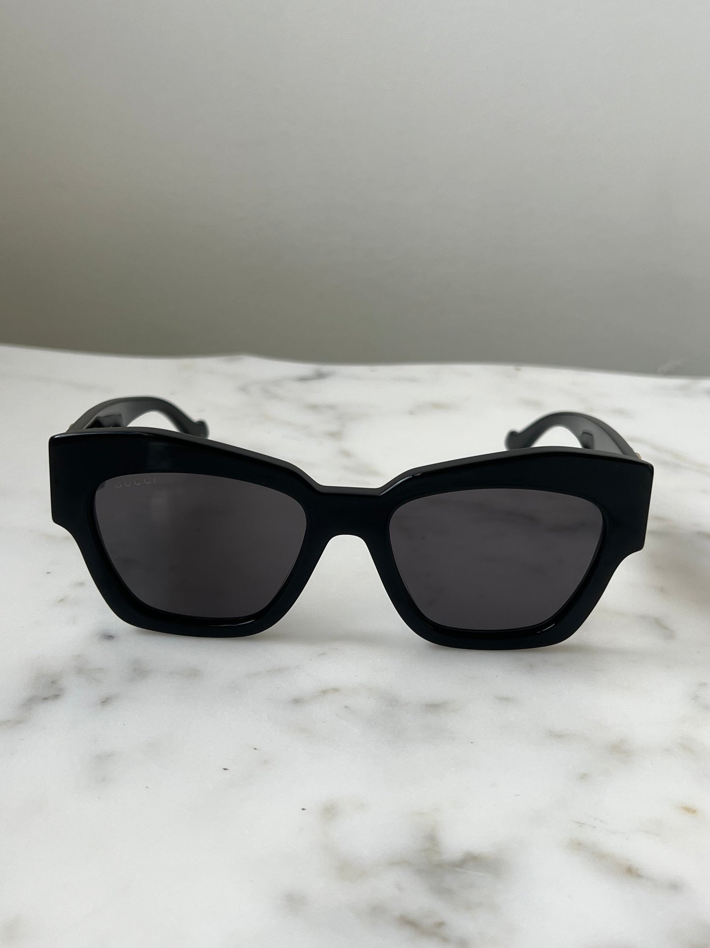 Gucci GG1422S Thick Rim Cat Eye Sunglasses in Black