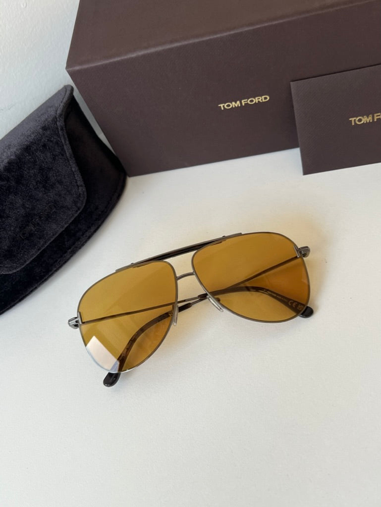 Tom Ford FT1018 Brady Aviator Sunglasses in Brown