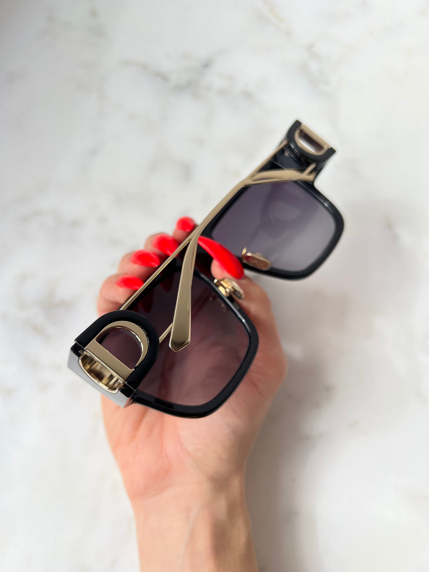 Dior 30Montaigne S3U Flat Top Sunglasses in Black