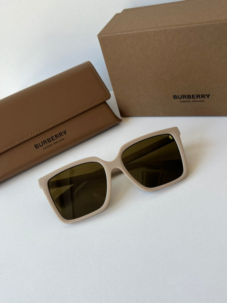 Burberry BE4411D Sunglasses in Beige