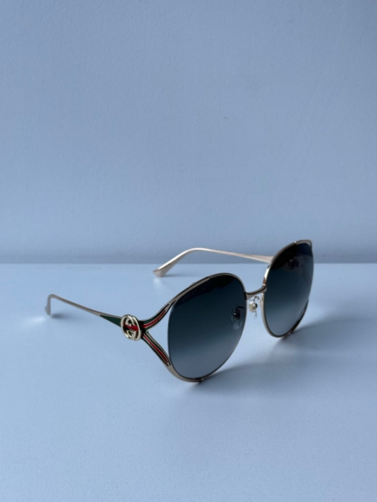 Gucci GG0225S Oversized Cutout Metal Sunglasses in Grey Gradient