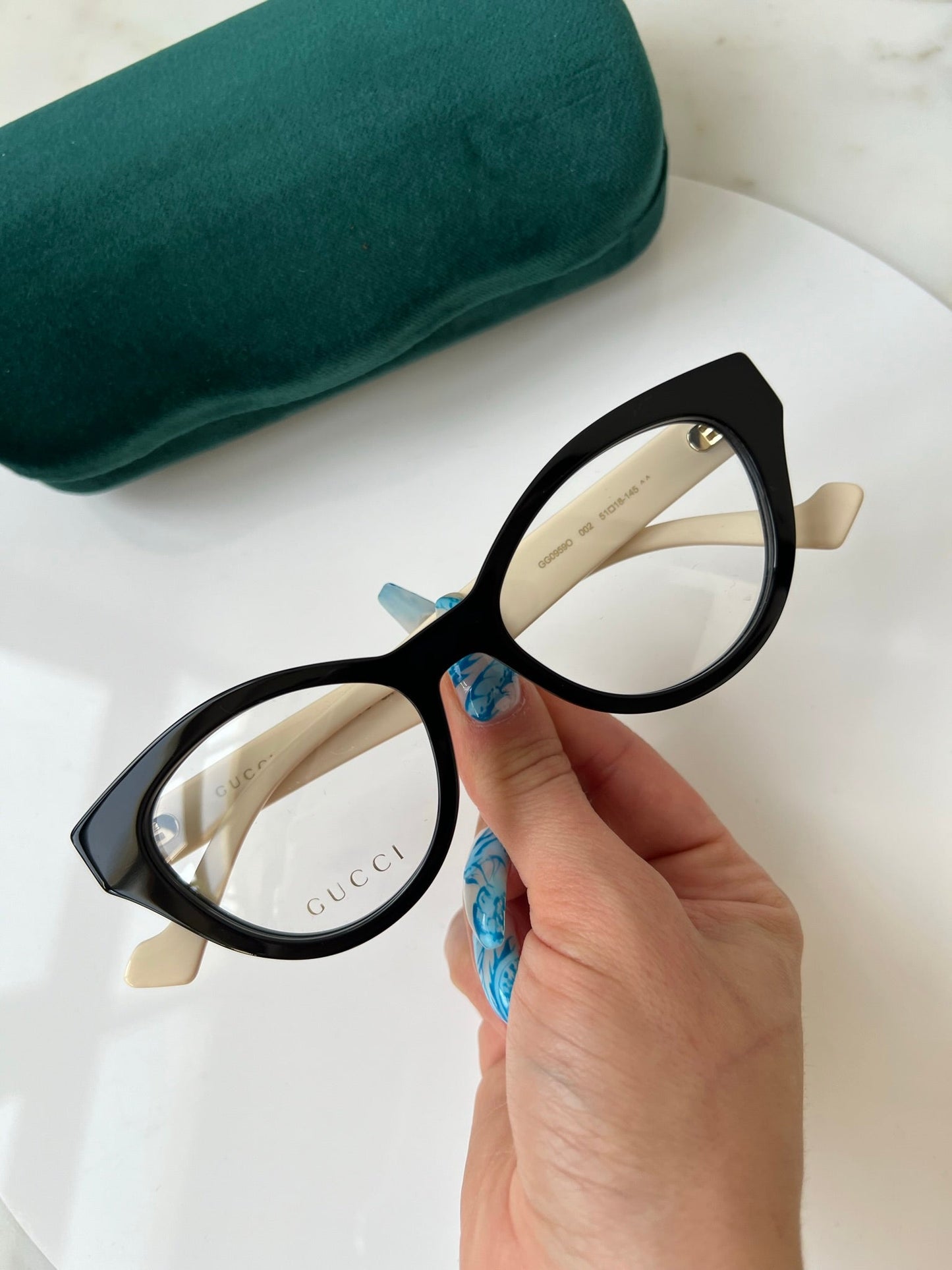 Gucci GG0959O Cat Eye Frames in Black Ivory