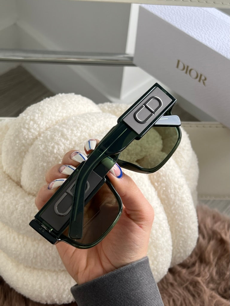 Dior CD M1I Sunglasses in Green