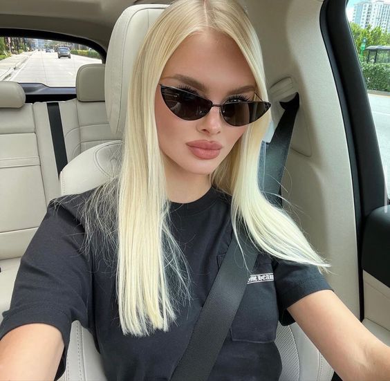 Dior MissDior B1U Sunglasses in Black