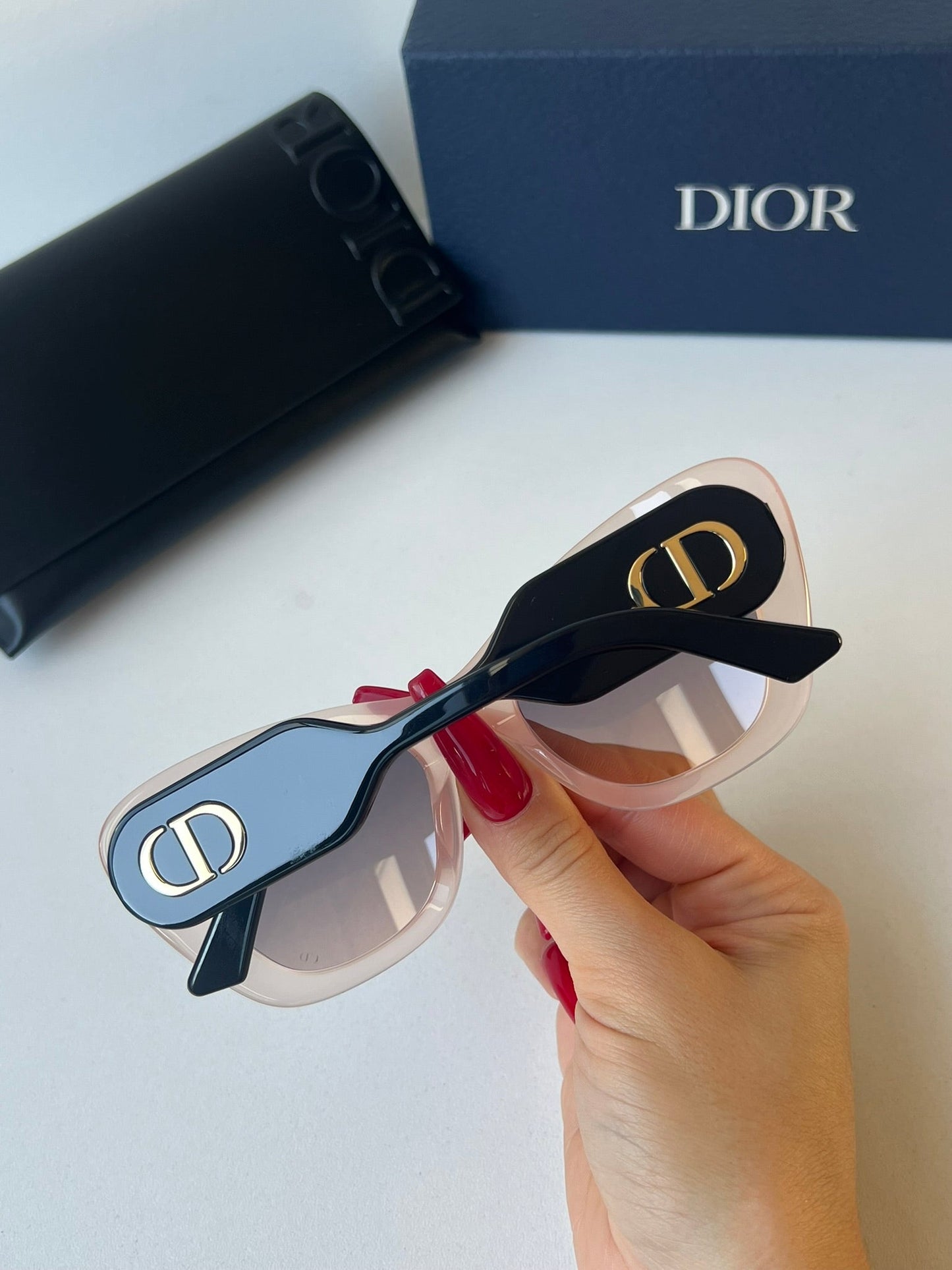 Dior Bobby B1U Cat Eye Sunglasses in Milky Pink