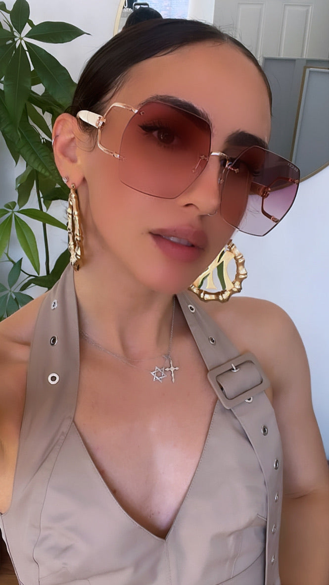 Gucci GG1562S Oversized Sunglasses in Pink