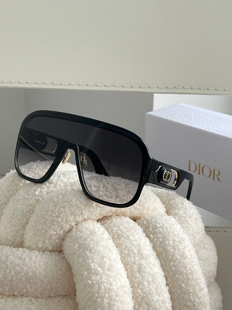 Dior BobbySport M1U Sunglasses in Black