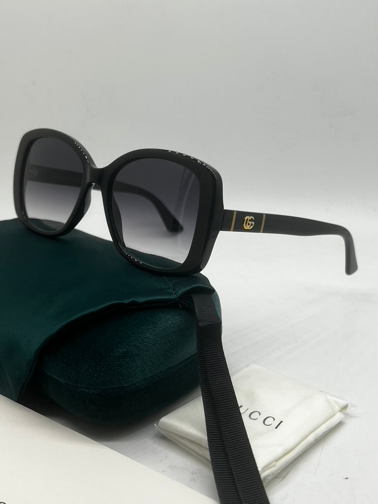 Gucci GG0762S Marmont Logo Butterfly Sunglasses in Black