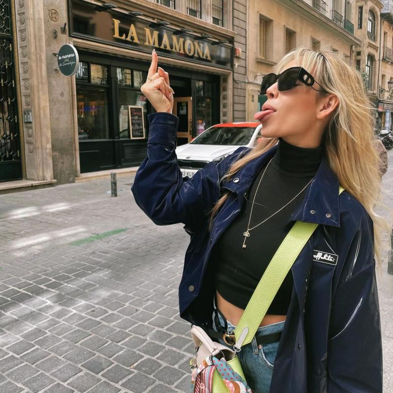 Dior 30Montaigne S2U Cat Eye Sunglasses in Black