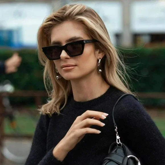 Saint Laurent SL633 Calista Sunglasses in Black